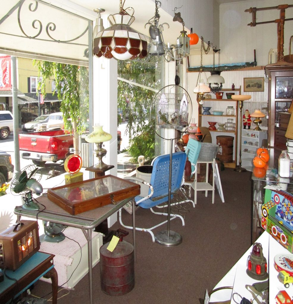 New Antiques Shop to Open in Laceyville on Thursday